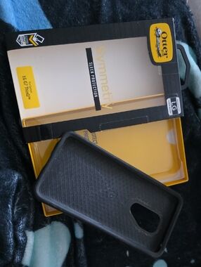 OtterBox Symmetry Series Black Protective Case for LG G7 ThinQ